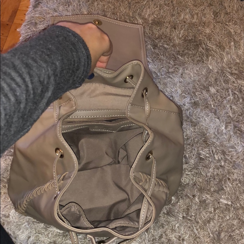 Beige BackPack - Picture 4 of 4